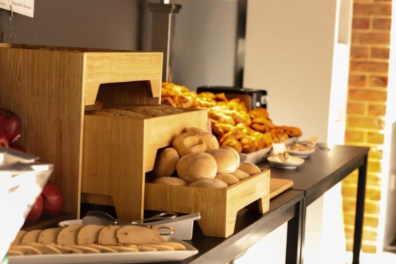 דובאי Suha Creek Hotel Apartments מראה חיצוני תמונה
